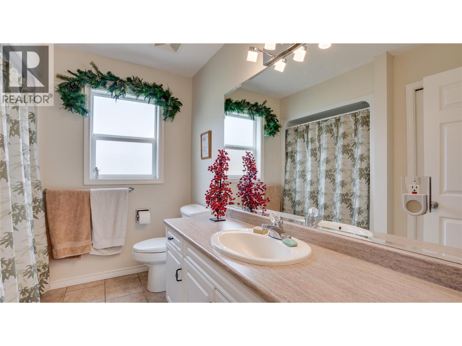 6524 Highway 6, Coldstream, British Columbia  V1B 3C6 - Photo 15 - 10380924