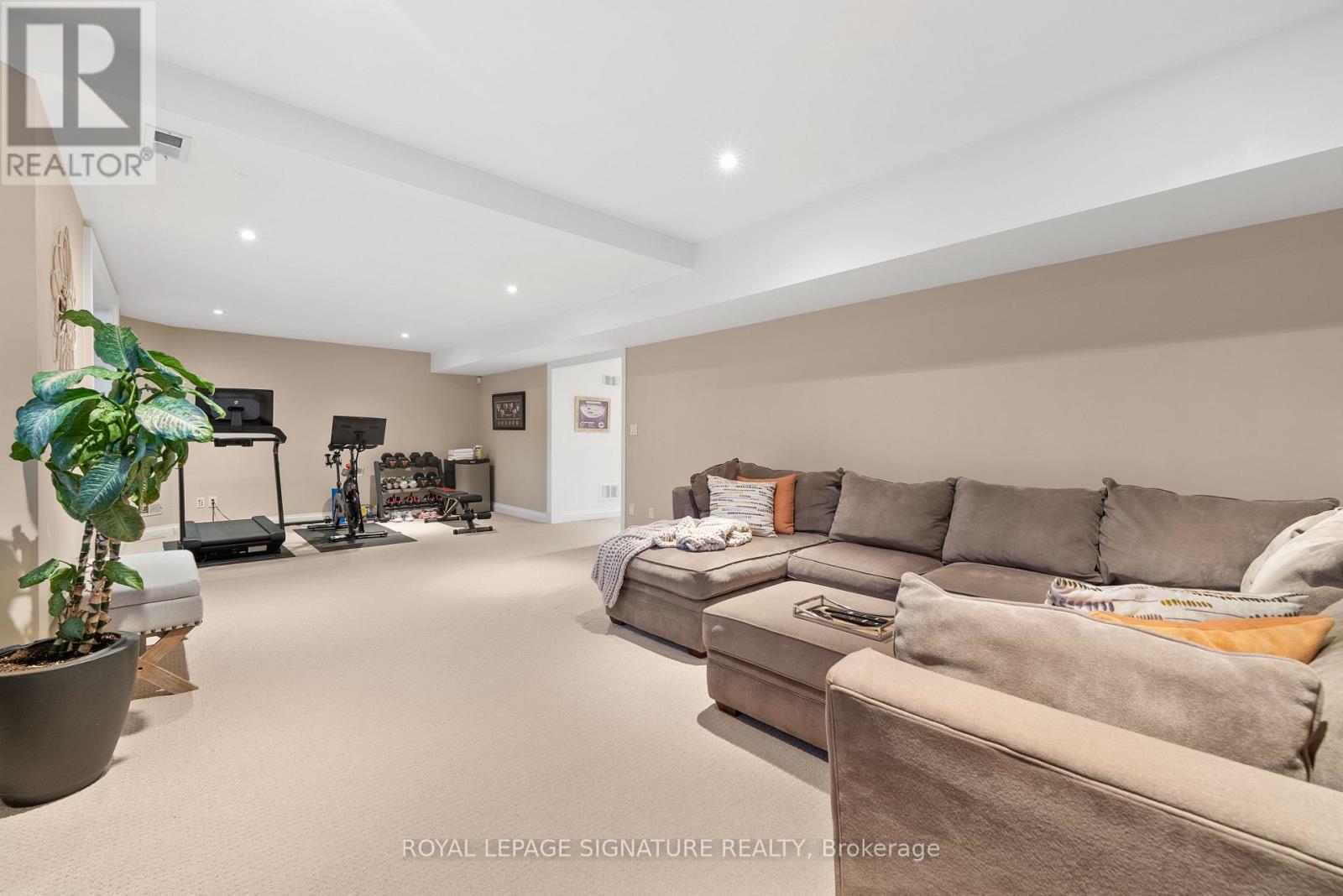 68 Carmichael Avenue, Toronto, Ontario  M5M 2W7 - Photo 26 - C12836148