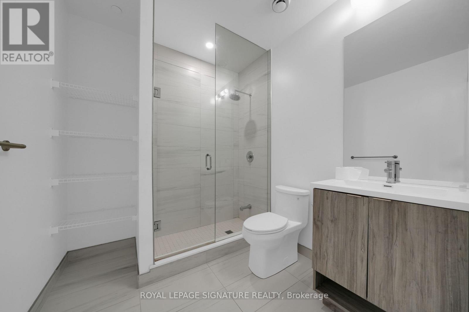 6902 - 138 Downes Street, Toronto, Ontario  M5E 0E4 - Photo 8 - C12839498