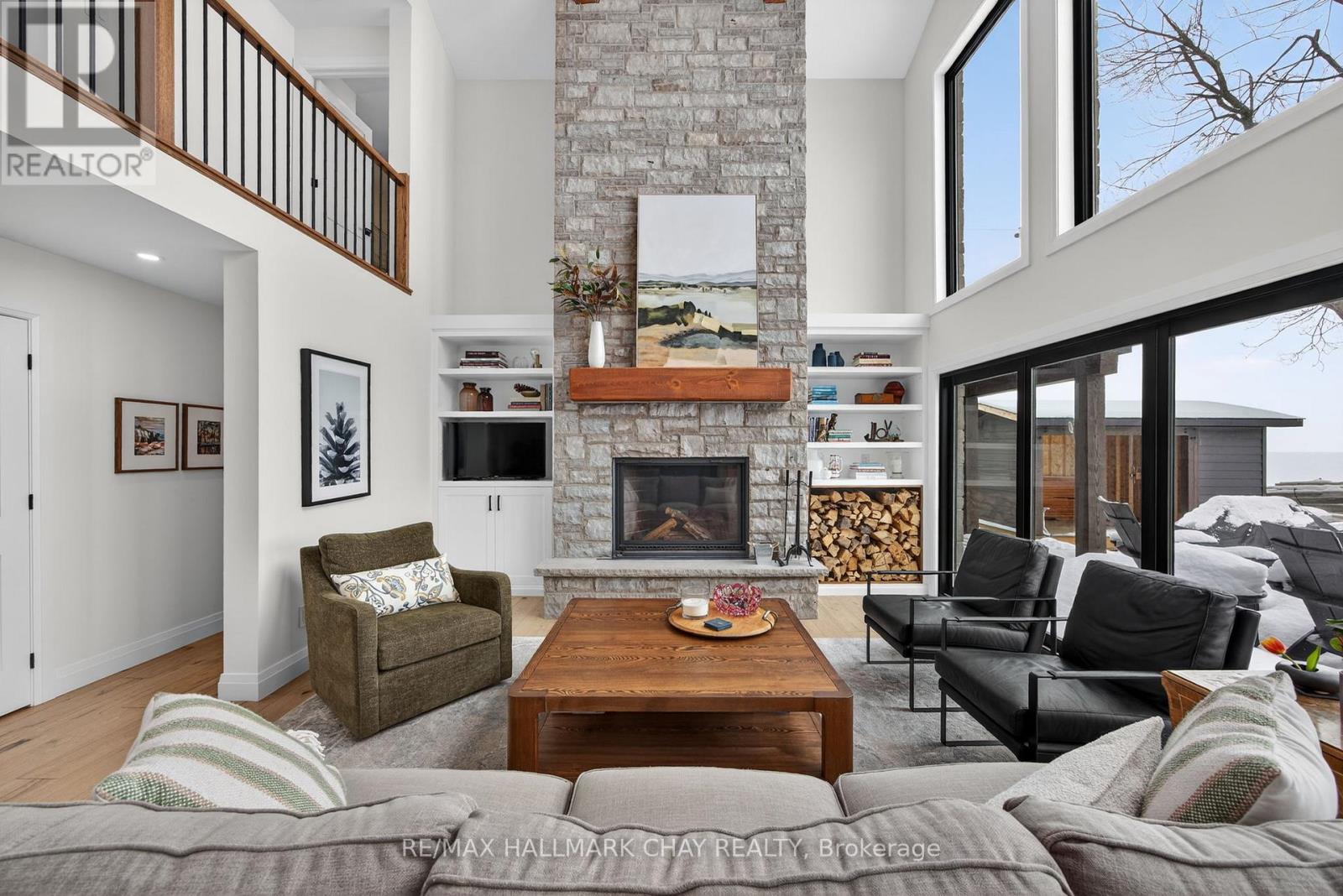 1 Sunnyside Avenue, Oro-Medonte, Ontario  L0L 2E0 - Photo 16 - S12763190