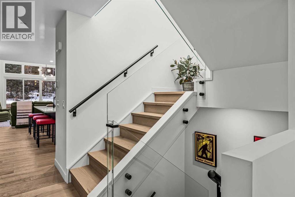 283c Three Sisters Drive, Canmore, Alberta  T1W 2M5 - Photo 35 - A2282411