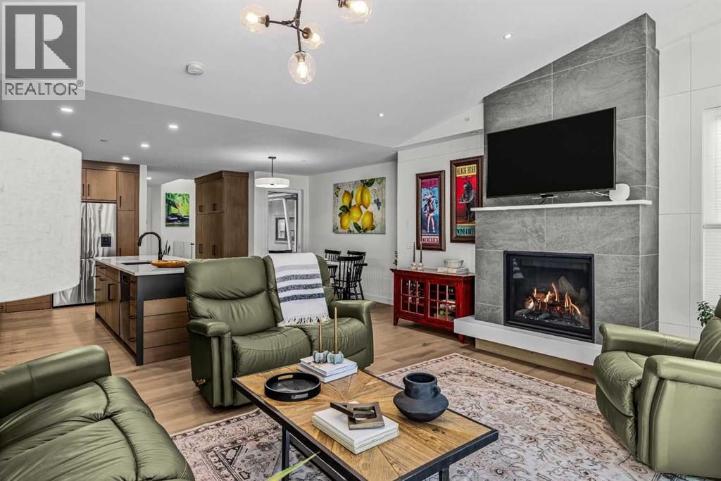 283c Three Sisters Drive, Canmore, Alberta  T1W 2M5 - Photo 12 - A2282411