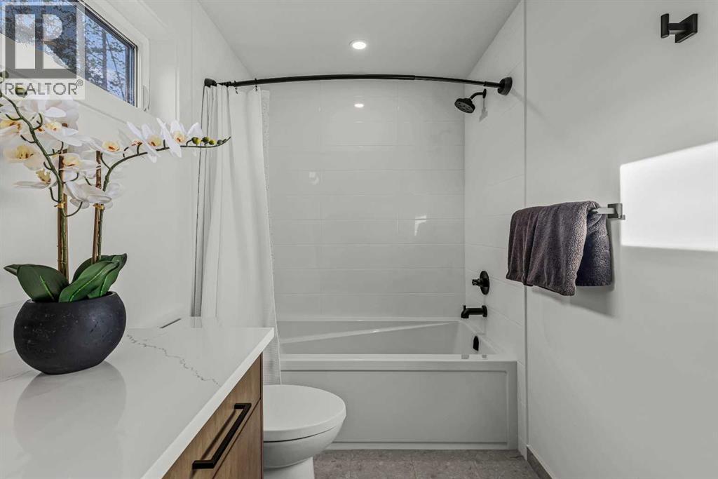 283c Three Sisters Drive, Canmore, Alberta  T1W 2M5 - Photo 41 - A2282411