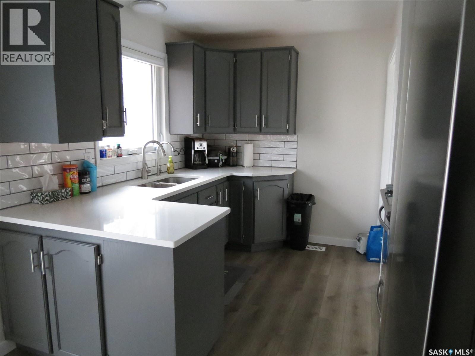 19 Merlin Crescent, Regina, Saskatchewan  S4R 3E7 - Photo 10 - SK032825