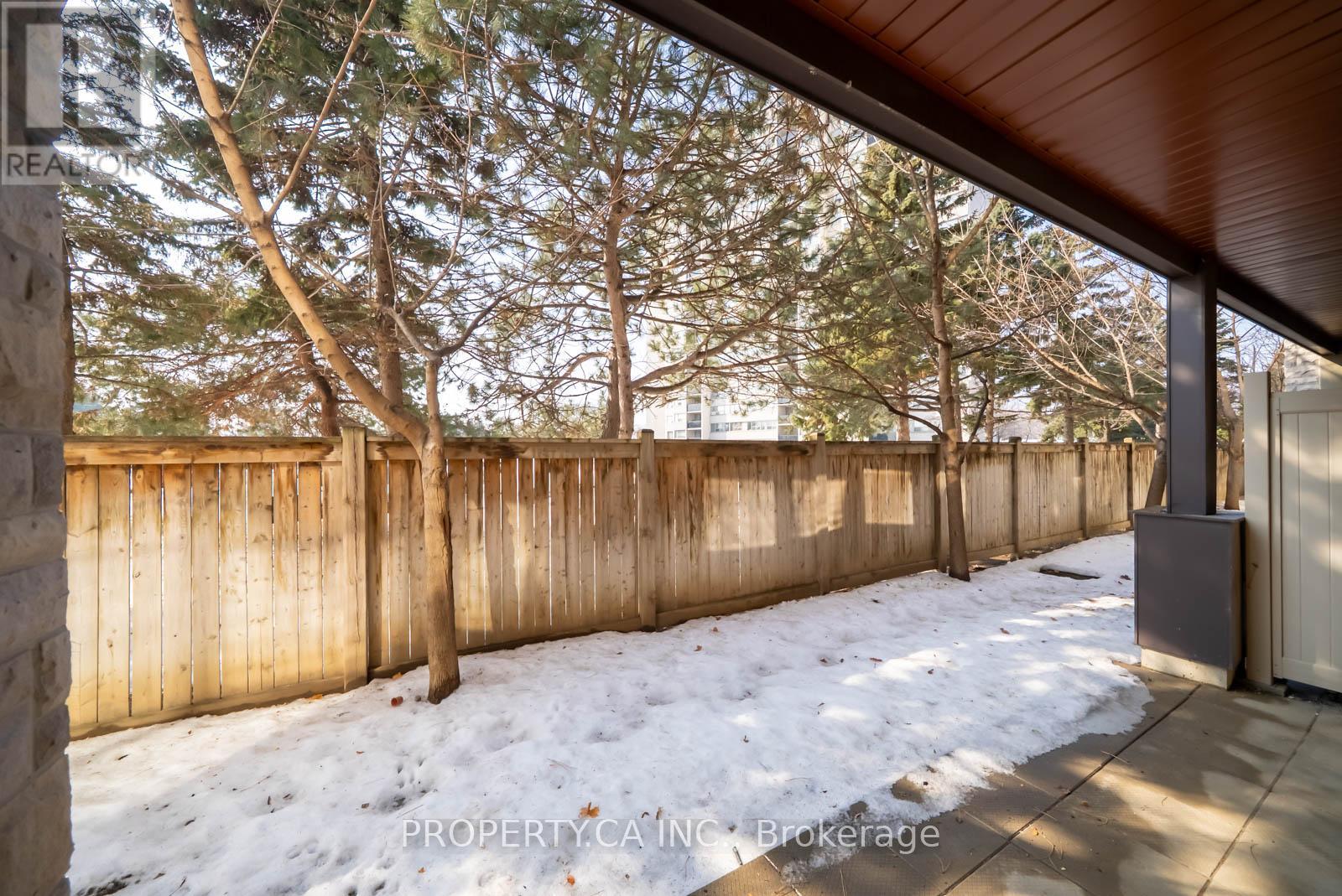 144 - 570 Lolita Gardens, Mississauga, Ontario  L5A 0A1 - Photo 20 - W12993380