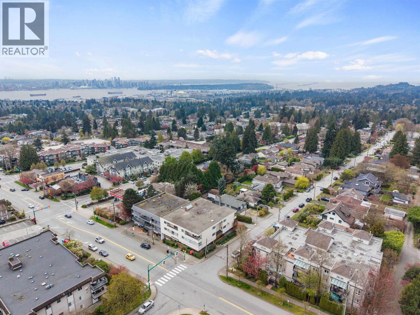 104 105 W Kings Road, North Vancouver, British Columbia V7N 2L7 - Photo 2 - R3110572