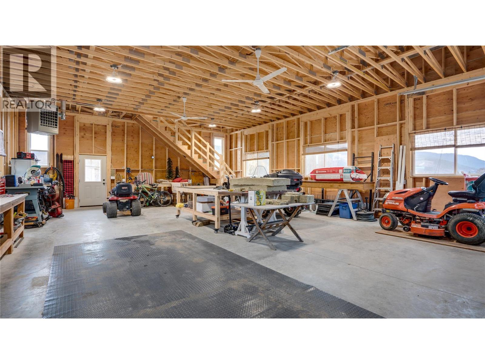 6524 Highway 6, Coldstream, British Columbia  V1B 3C6 - Photo 25 - 10381158