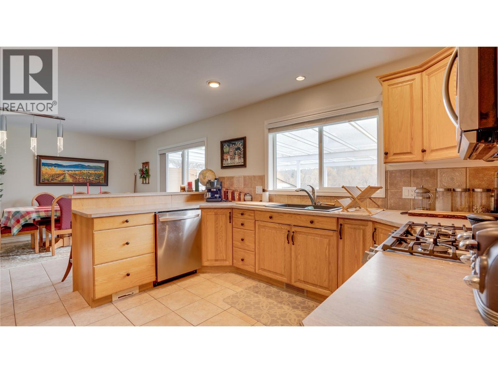 6524 Highway 6, Coldstream, British Columbia  V1B 3C6 - Photo 12 - 10381158