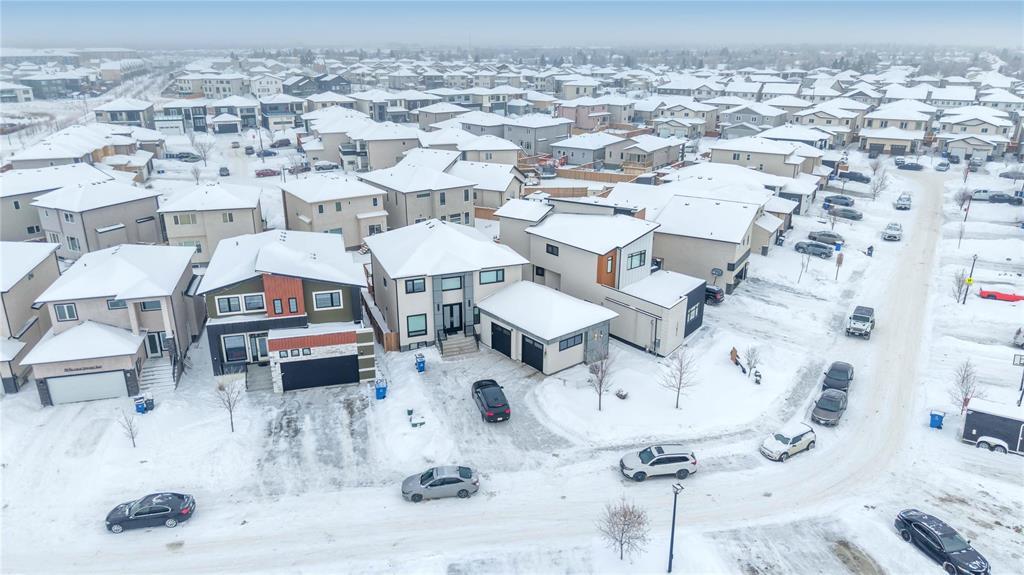 49 Prairie Spring Bay, Winnipeg, Manitoba  R2R 2Z6 - Photo 29 - 202607042