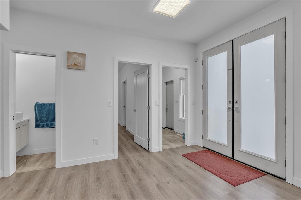 49 Prairie Spring Bay, Winnipeg, Manitoba  R2R 2Z6 - Photo 3 - 202607042