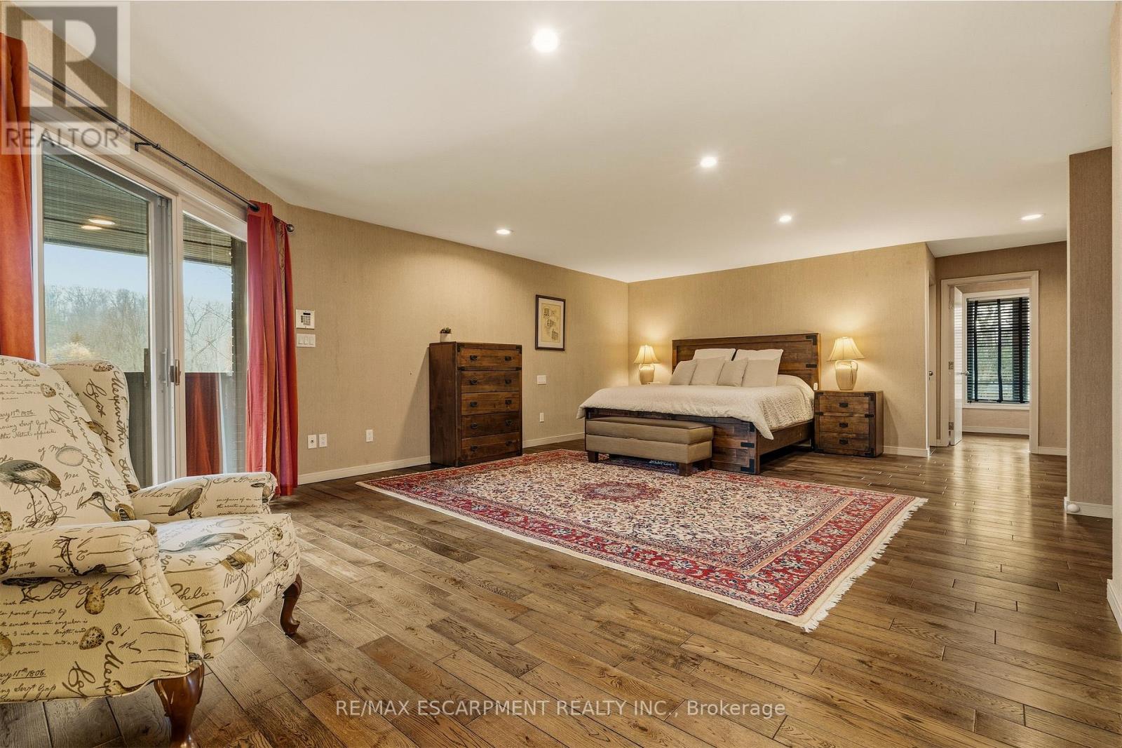 78 Terrace Drive, Hamilton, Ontario  L9H 3X2 - Photo 25 - X12993368