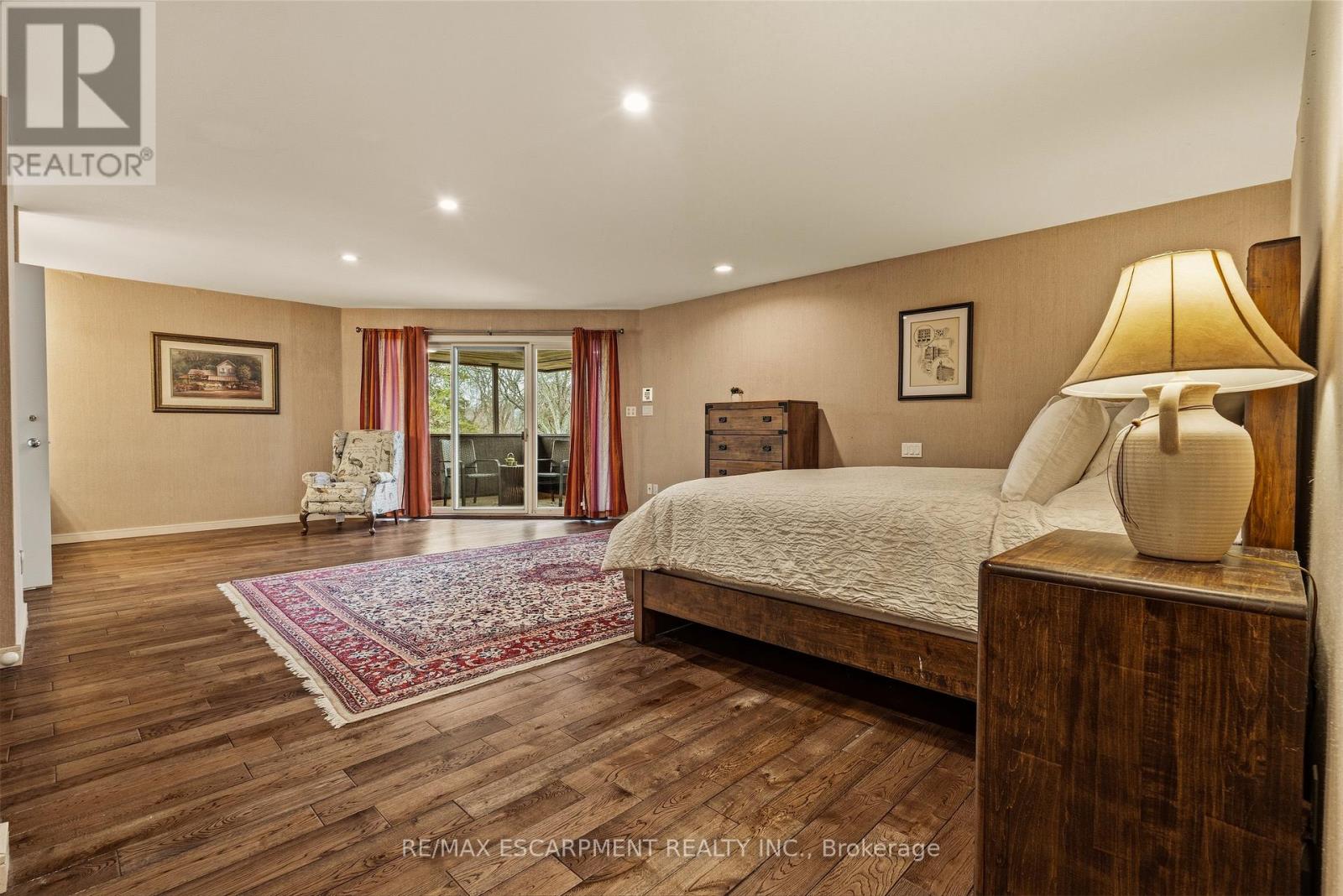 78 Terrace Drive, Hamilton, Ontario  L9H 3X2 - Photo 26 - X12993368