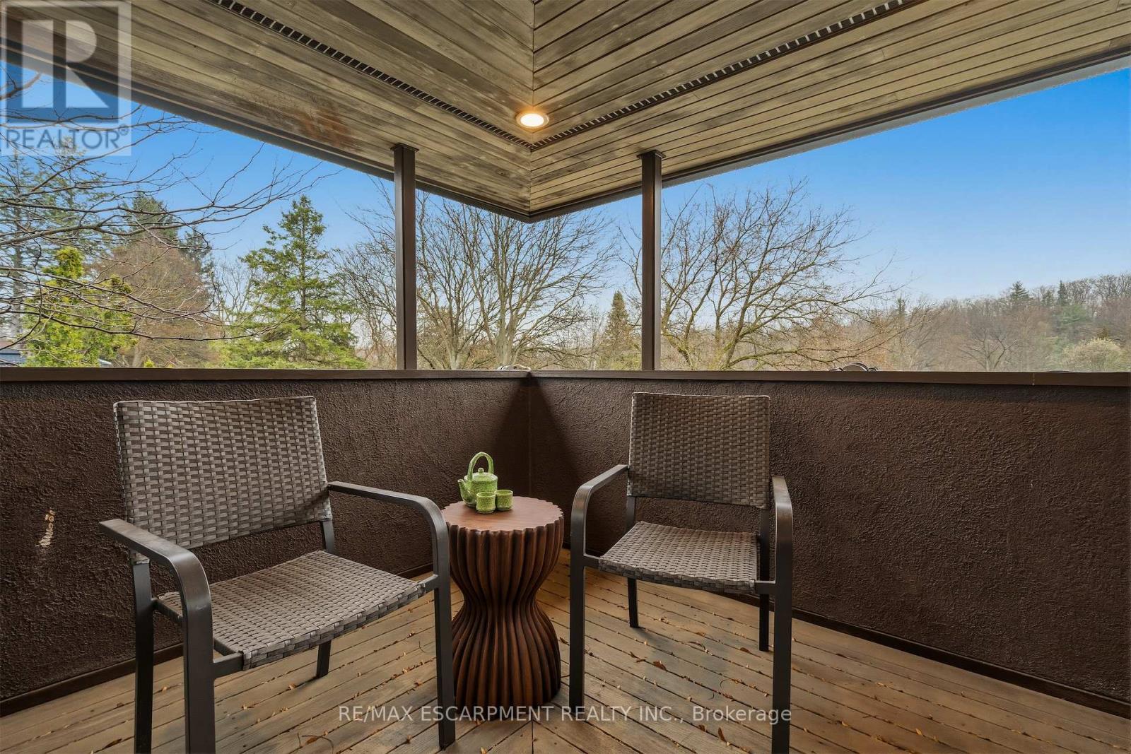 78 Terrace Drive, Hamilton, Ontario  L9H 3X2 - Photo 30 - X12993368