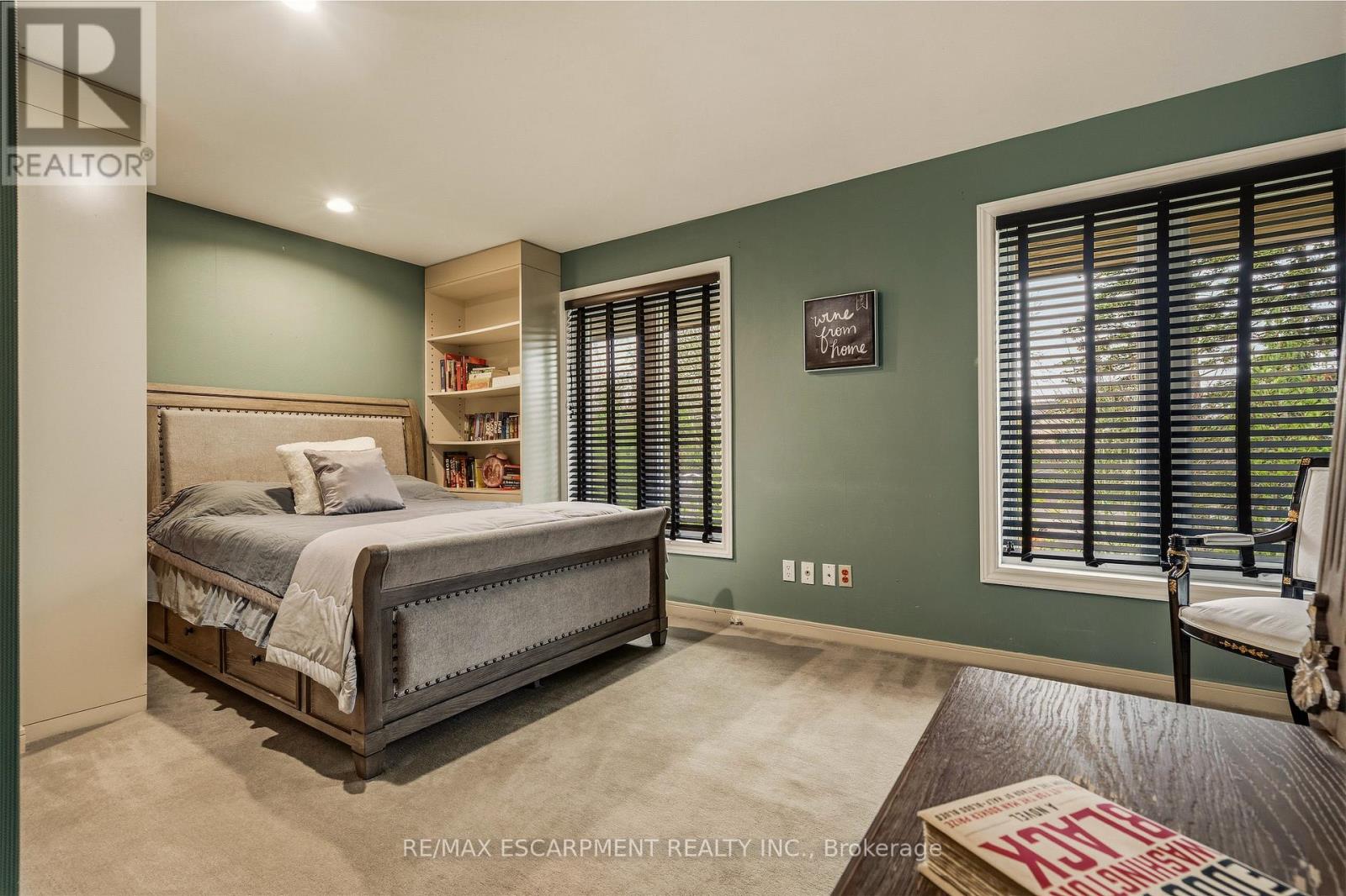 78 Terrace Drive, Hamilton, Ontario  L9H 3X2 - Photo 32 - X12993368