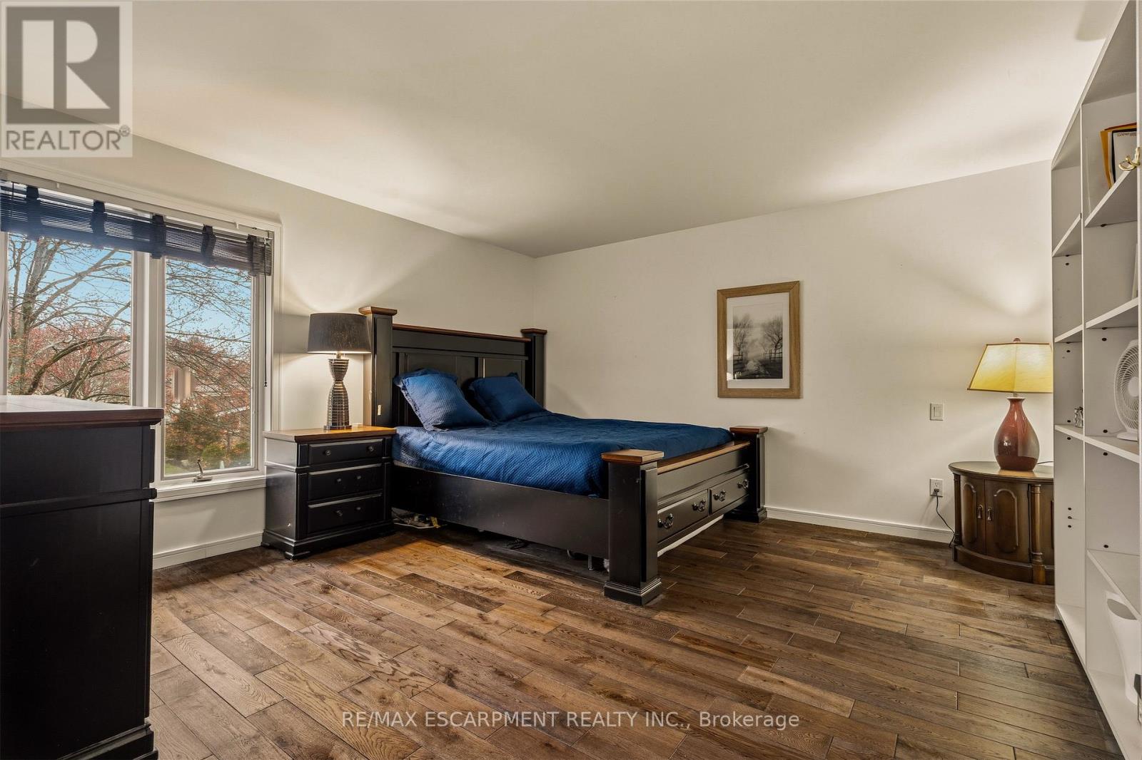 78 Terrace Drive, Hamilton, Ontario  L9H 3X2 - Photo 37 - X12993368