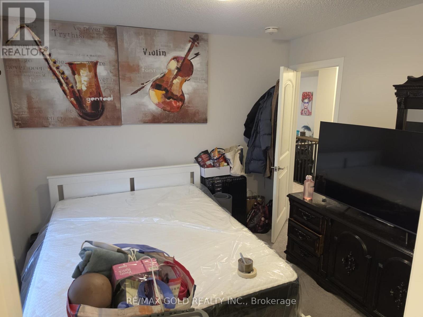 216 Provident Way, Hamilton, Ontario  L0R 1W0 - Photo 15 - X12993382