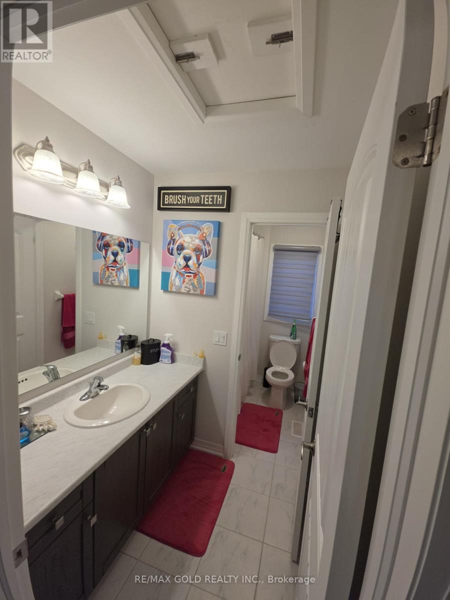 216 Provident Way, Hamilton, Ontario  L0R 1W0 - Photo 21 - X12993382