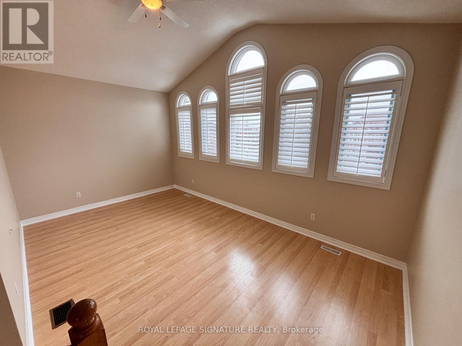 5503 Landsborough Avenue, Mississauga, Ontario  L5R 3X1 - Photo 17 - W12845374