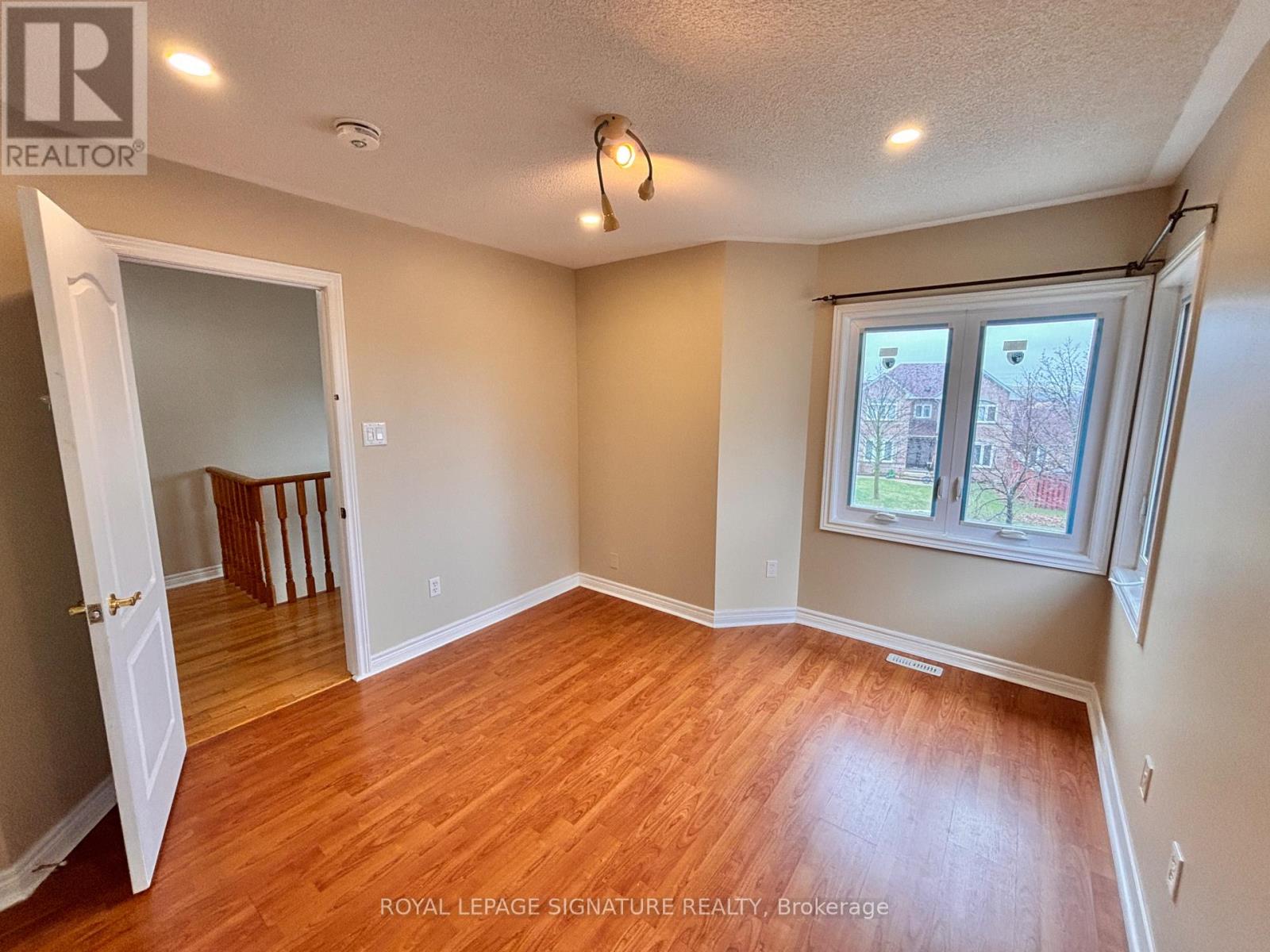 5503 Landsborough Avenue, Mississauga, Ontario  L5R 3X1 - Photo 18 - W12845374