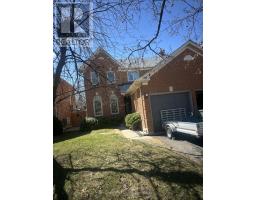 102 SNOWCAP ROAD, Brampton, Ontario