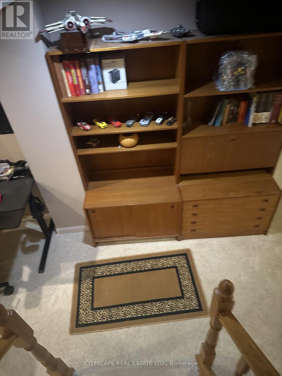 102 Snowcap Road, Brampton, Ontario  L6R 1J1 - Photo 14 - W12990852