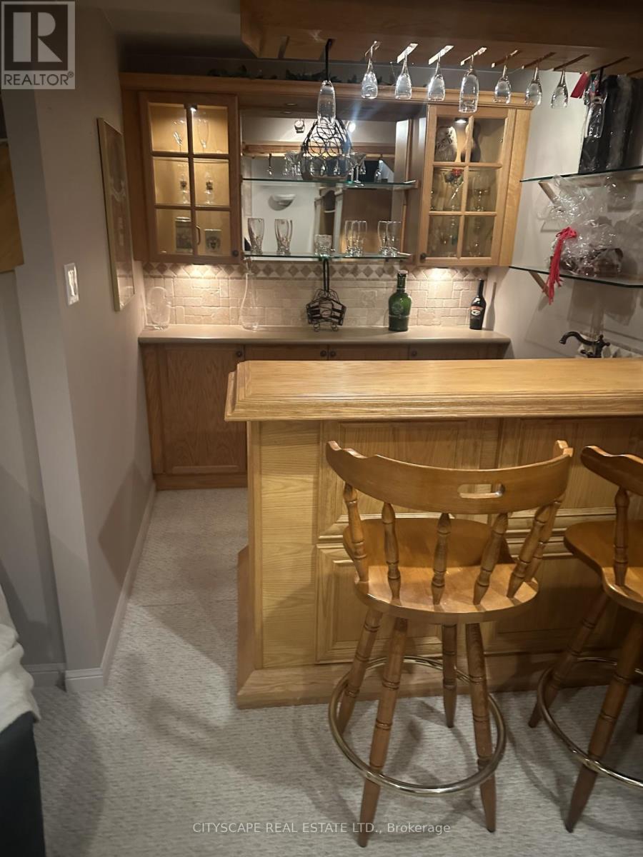 102 Snowcap Road, Brampton, Ontario  L6R 1J1 - Photo 18 - W12990852