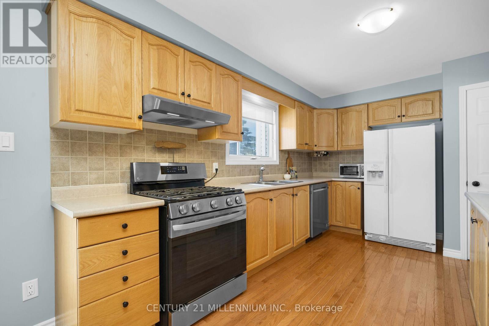 37 Erindale Drive, Erin, Ontario  N0B 1T0 - Photo 15 - X12826398