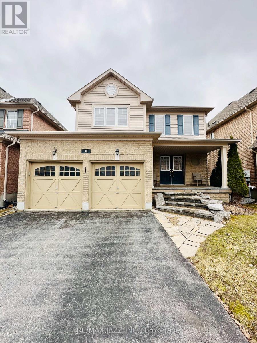 42 RUSSELL BARTON LANE, Uxbridge, Ontario