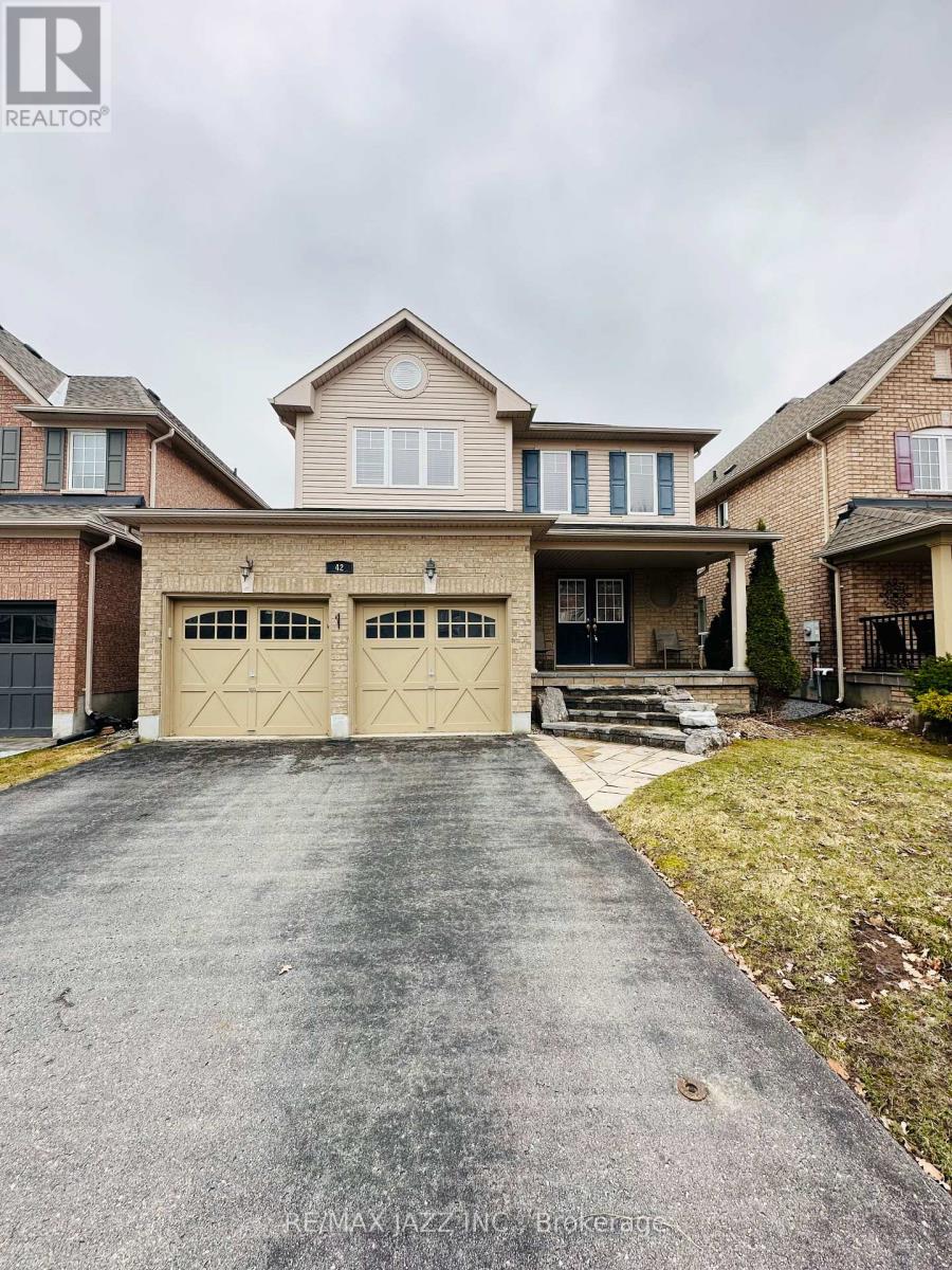 42 Russell Barton Lane, Uxbridge, Ontario L9P 1Z2 - Photo 2 - N12809080