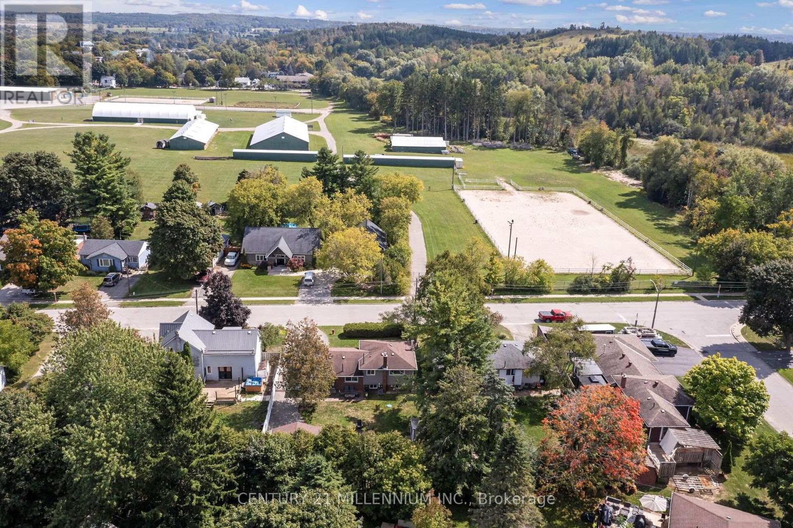 27 Dundas Street W, Erin, Ontario  N0B 1T0 - Photo 36 - X12891462