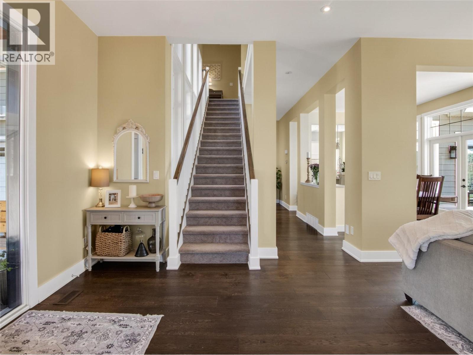 1276 Riddle Road, Penticton, British Columbia  V2A 8X2 - Photo 3 - 10381824