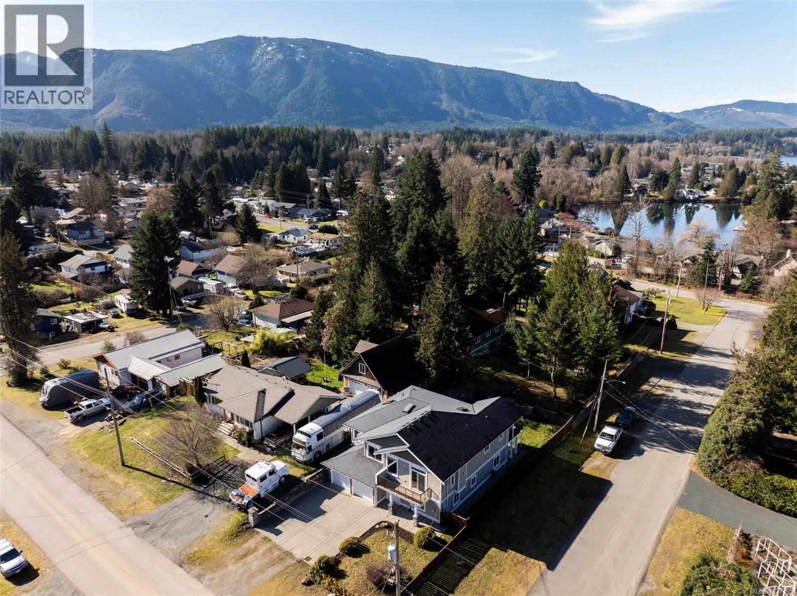 40 Somenos St, Lake Cowichan, British Columbia  V0R 2G0 - Photo 63 - 1027395