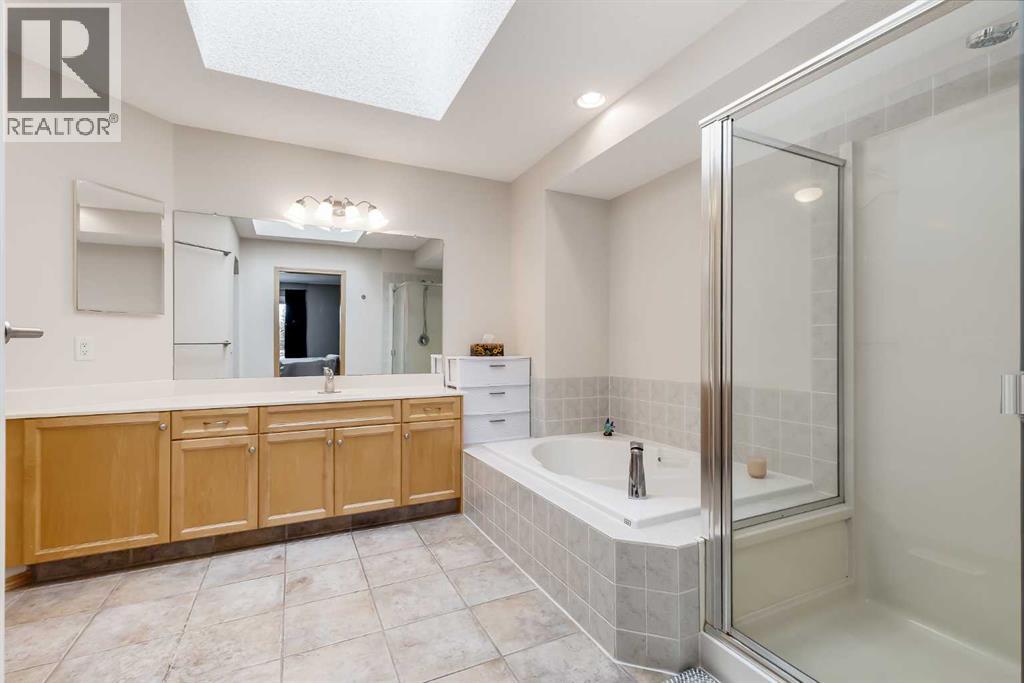 96 Chapala Square SE, Calgary, Alberta  T2X 3T5 - Photo 25 - A2299794