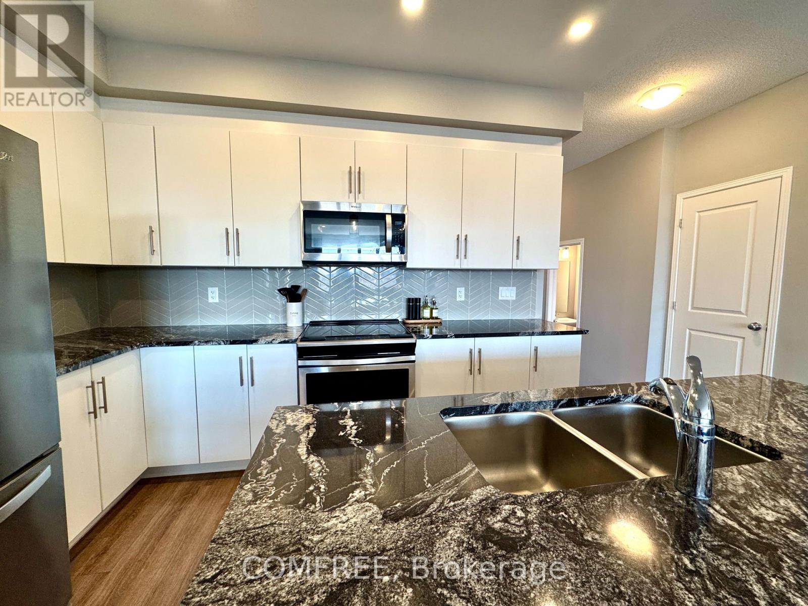 23 Stokes Drive, Carleton Place, Ontario K7C 0J6 - Photo 7 - X12993440