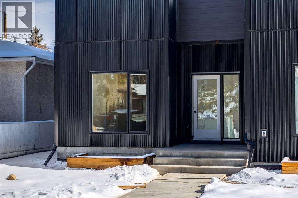 1, 8916 33 Avenue Nw, Calgary, Alberta  T3B 1M6 - Photo 2 - A2300376