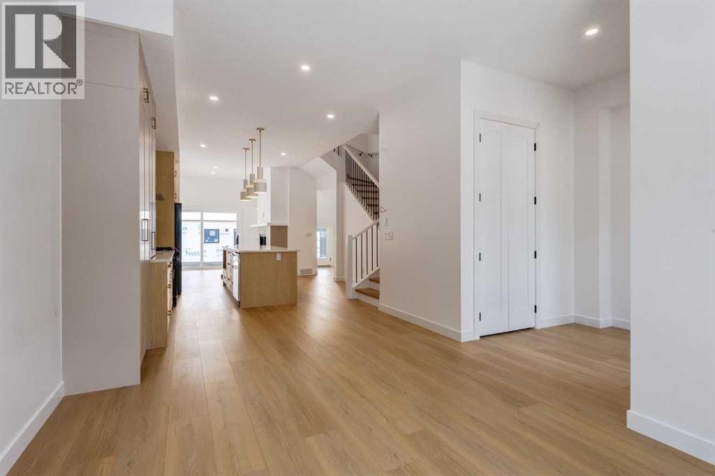 1, 8916 33 Avenue Nw, Calgary, Alberta  T3B 1M6 - Photo 6 - A2300376