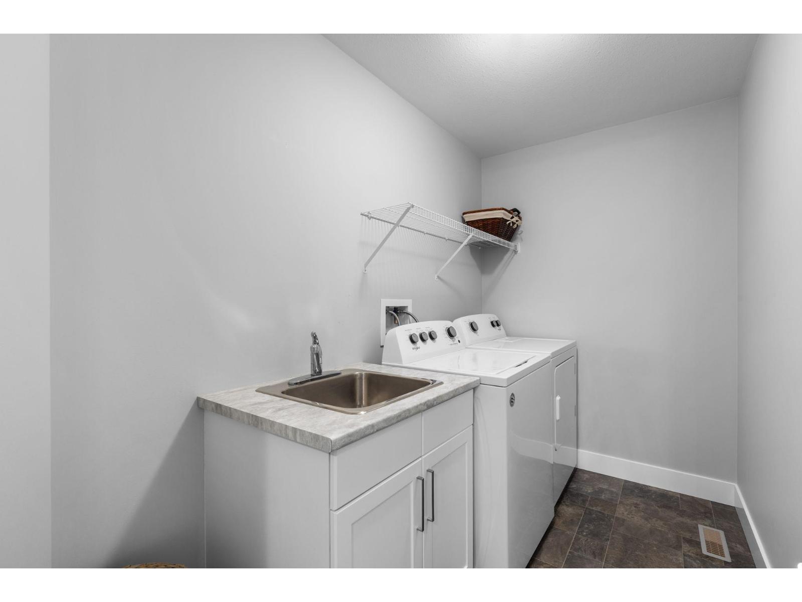 25 386 Pine Avenue, Harrison Hot Springs, Harrison Hot Springs, British Columbia  V0M 1K0 - Photo 32 - R3110836