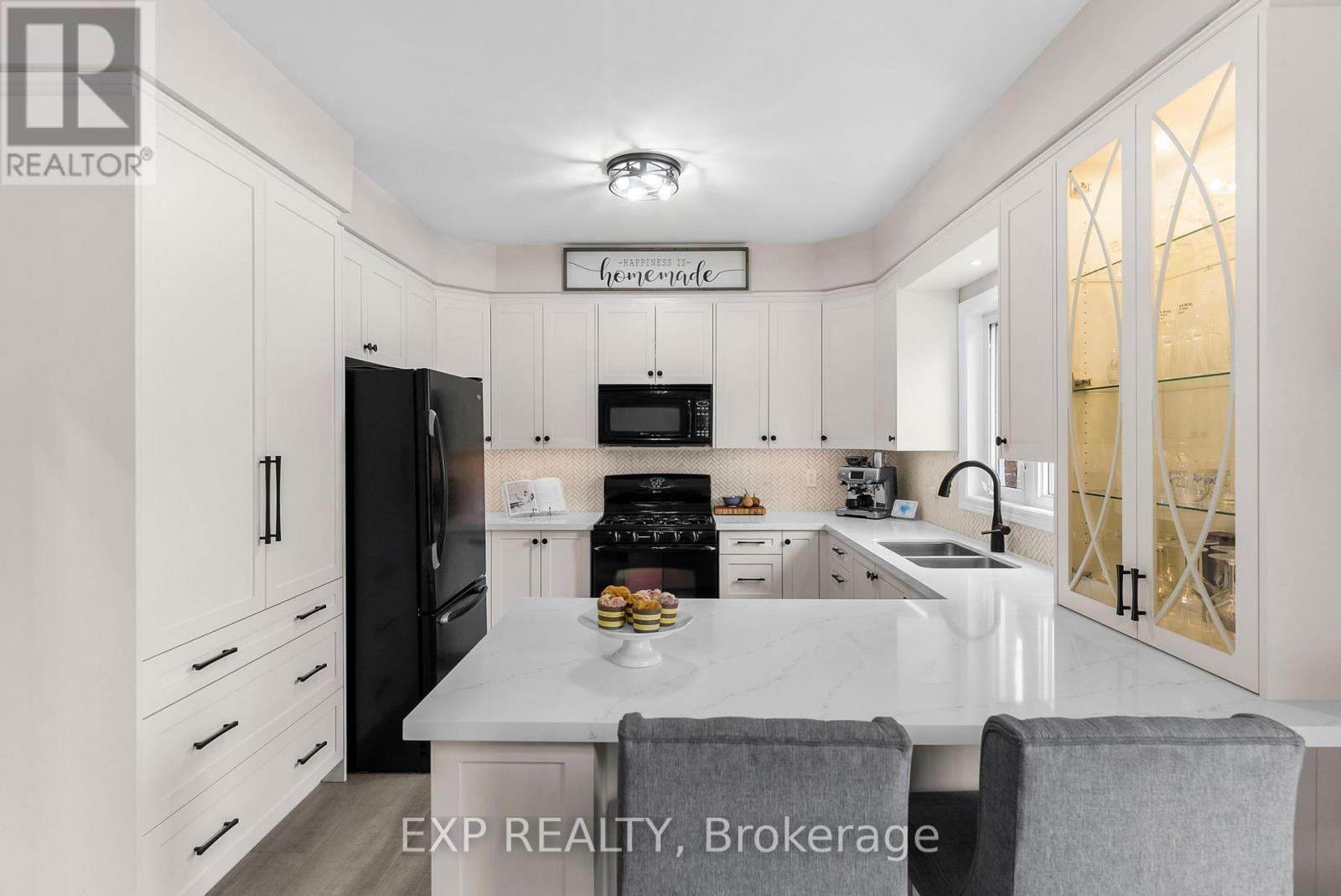 14 Whitestone Drive, Georgina, Ontario  L4P 0A3 - Photo 16 - N12989372