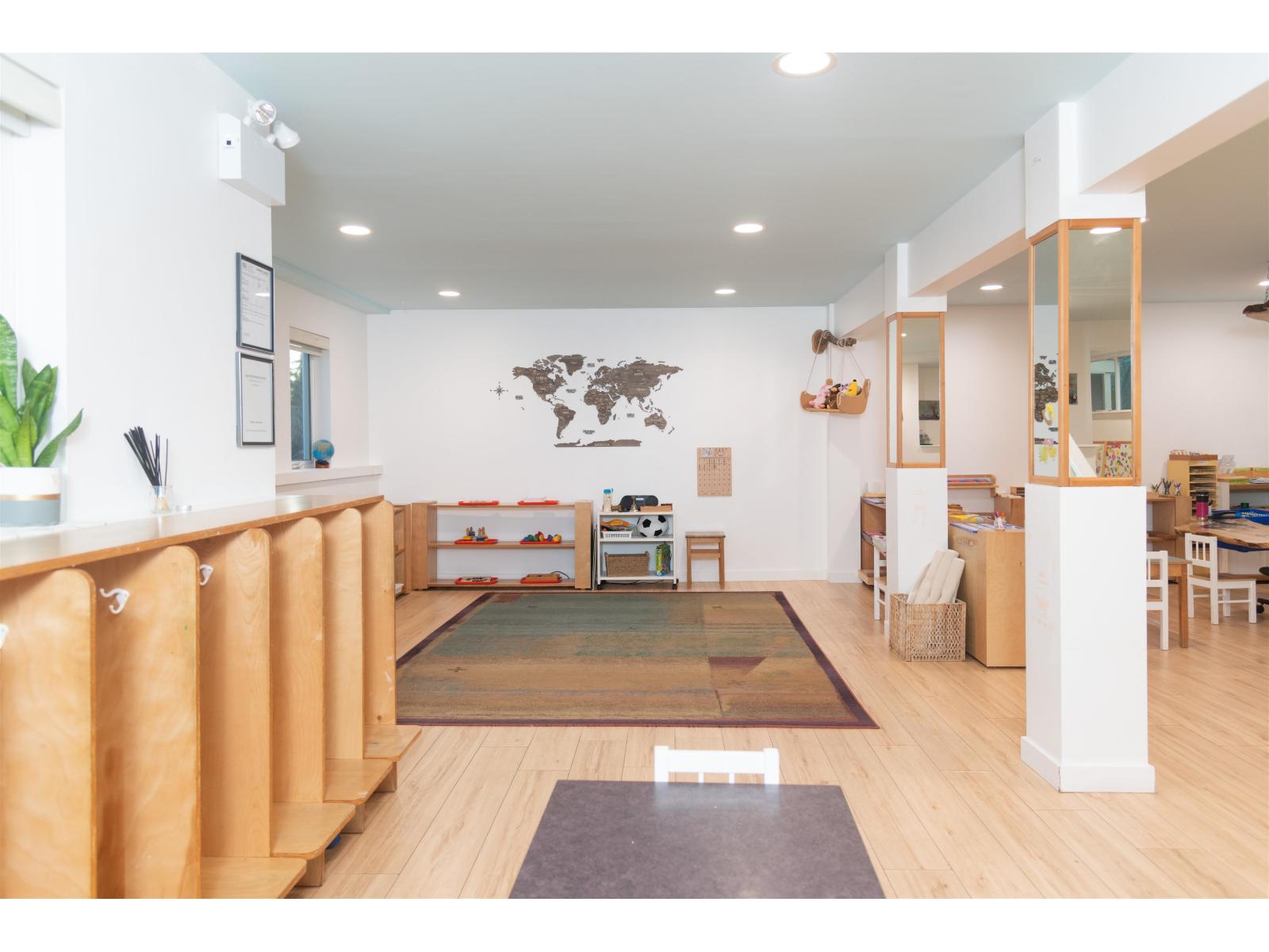 15663 Buena Vista Avenue, White Rock, British Columbia  V4B 1Z6 - Photo 2 - R3110768