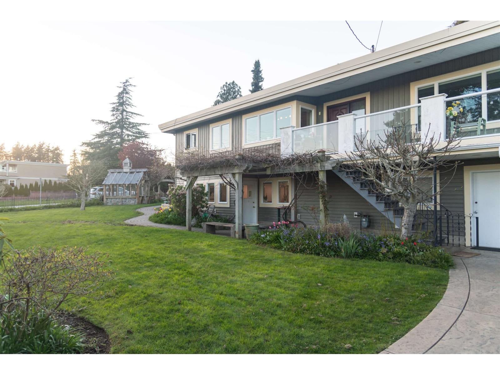 15663 Buena Vista Avenue, White Rock, British Columbia  V4B 1Z6 - Photo 11 - R3110768