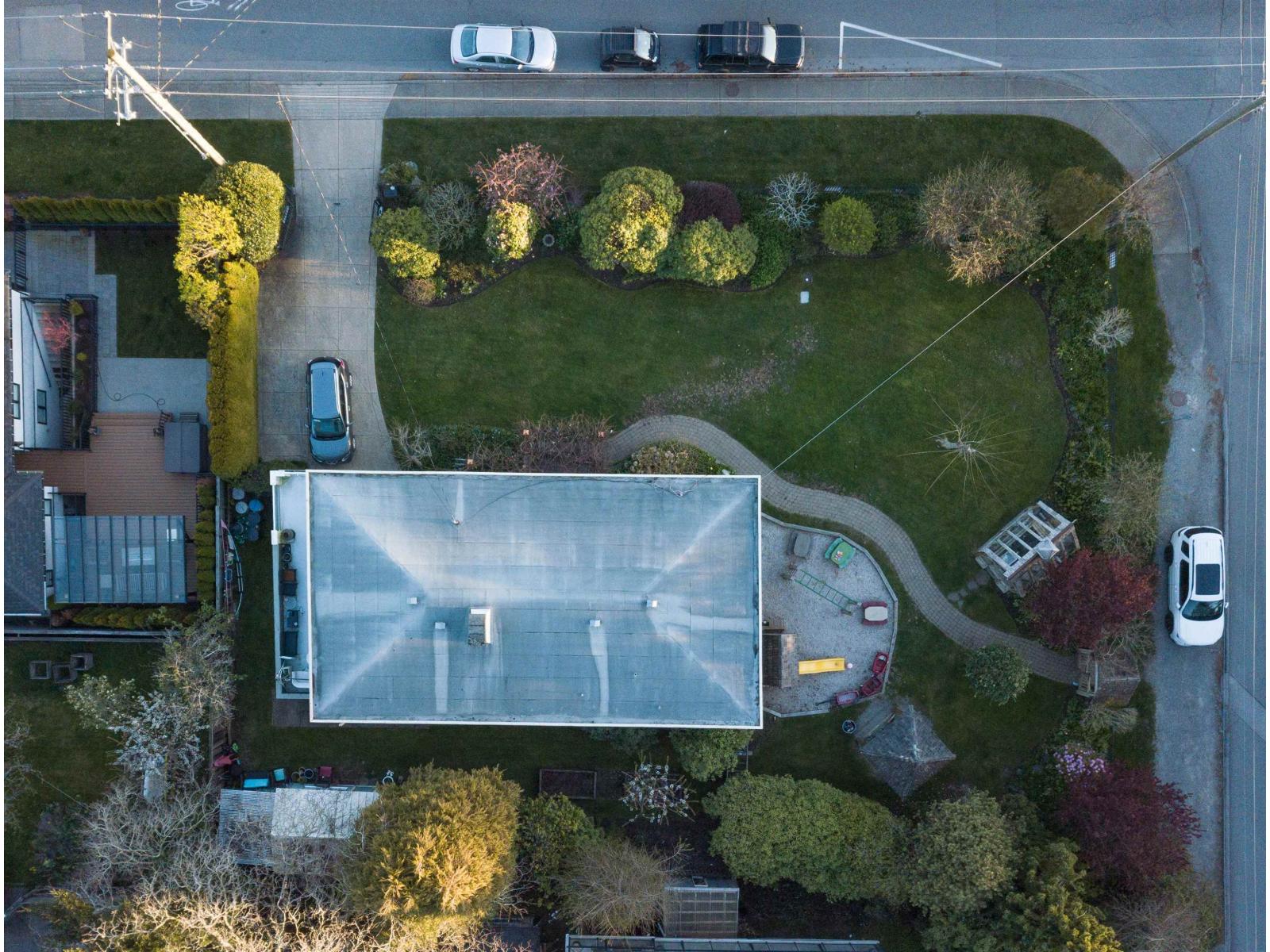 15663 Buena Vista Avenue, White Rock, British Columbia  V4B 1Z6 - Photo 7 - R3110768