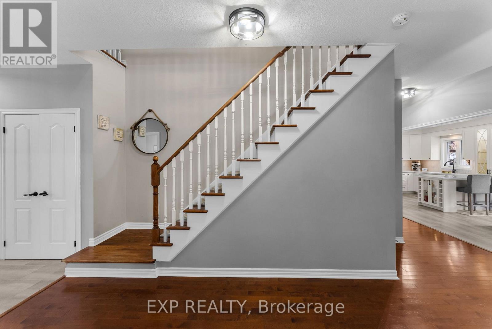 14 Whitestone Drive, Georgina, Ontario  L4P 0A3 - Photo 24 - N12989372