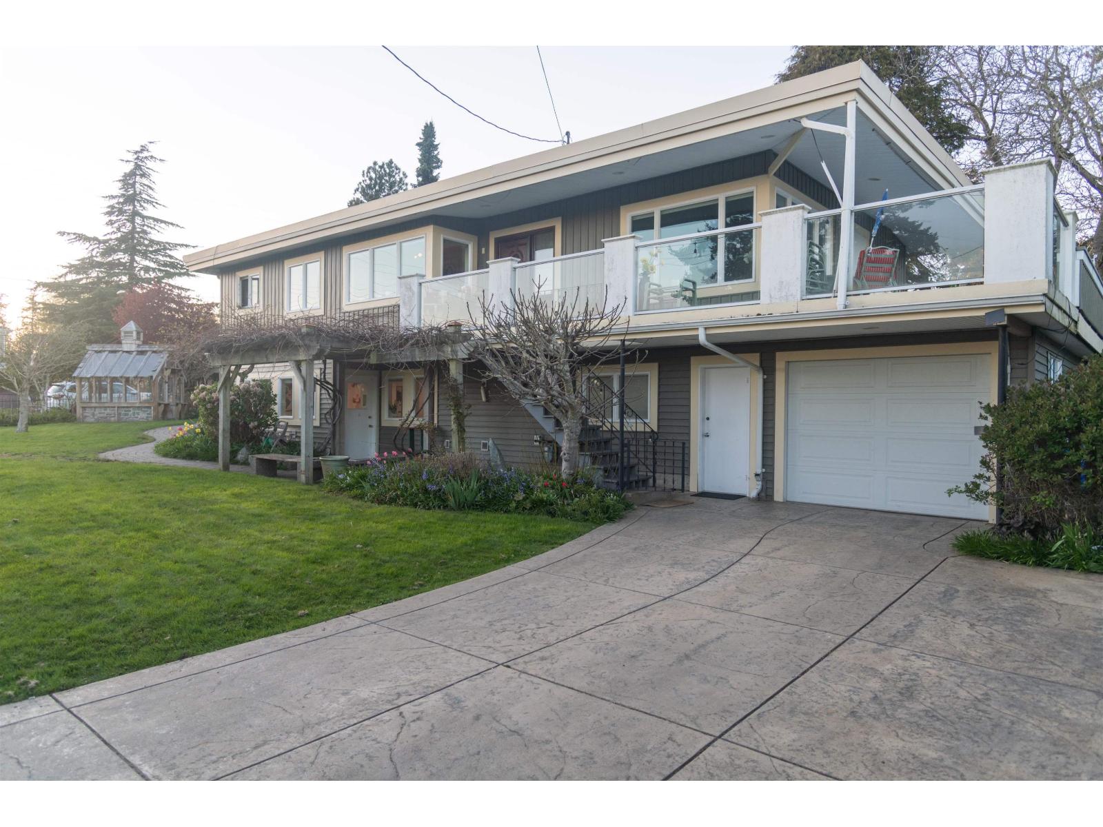 15663 Buena Vista Avenue, White Rock, British Columbia  V4B 1Z6 - Photo 14 - R3110768