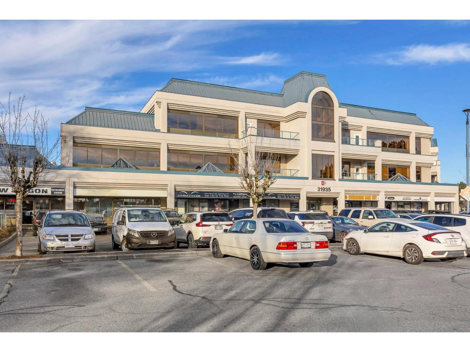 320 31935 South Fraser Way, Abbotsford, British Columbia  V2T 5N7 - Photo 3 - C8070499