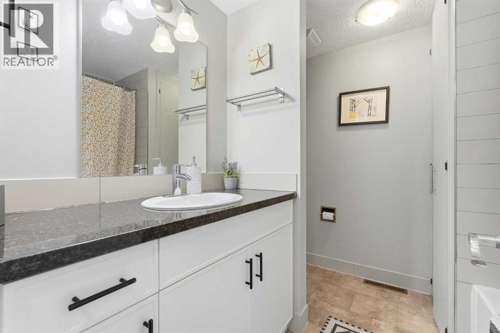 4539 Vandergrift Crescent NW, Calgary, Alberta  T3A 0J1 - Photo 24 - A2300499