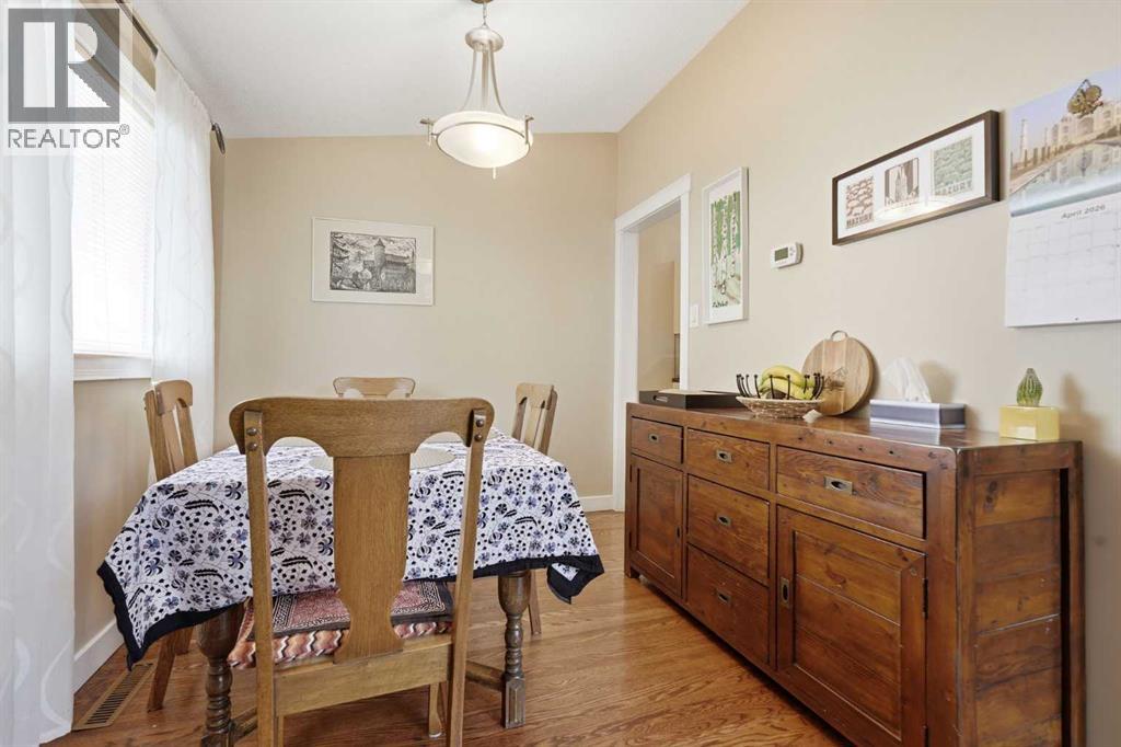 4539 Vandergrift Crescent NW, Calgary, Alberta  T3A 0J1 - Photo 10 - A2300499