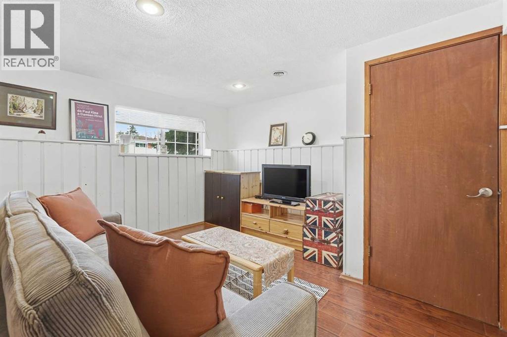 4539 Vandergrift Crescent NW, Calgary, Alberta  T3A 0J1 - Photo 29 - A2300499