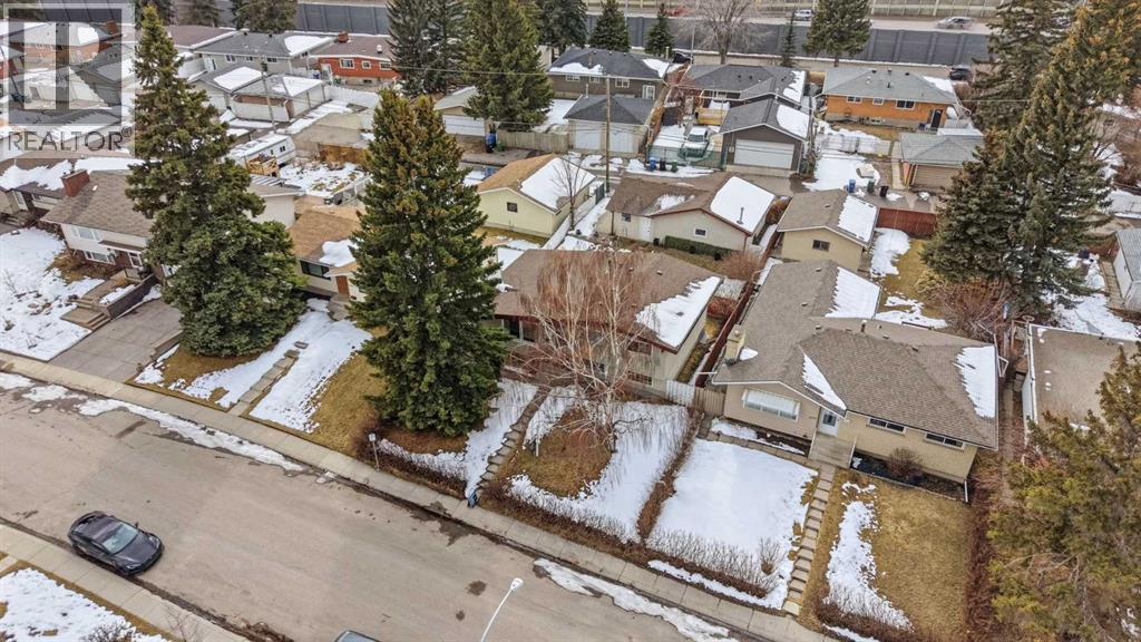 4539 Vandergrift Crescent NW, Calgary, Alberta  T3A 0J1 - Photo 44 - A2300499