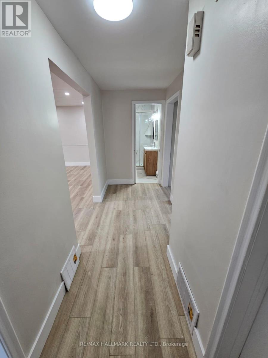 3 - 159 Richmond Street, Richmond Hill, Ontario  L4C 3Y7 - Photo 11 - N12993392