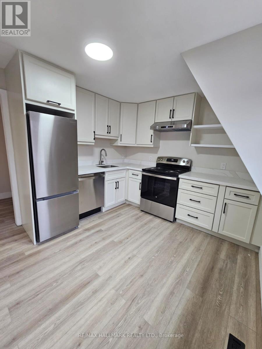 3 - 159 Richmond Street, Richmond Hill, Ontario  L4C 3Y7 - Photo 6 - N12993392